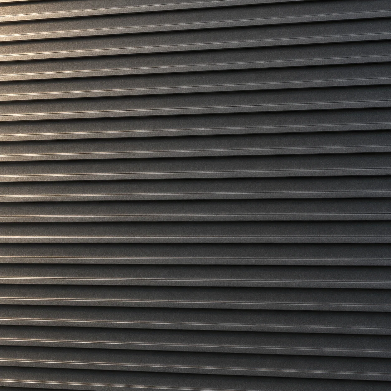 Ribbed charcoal
