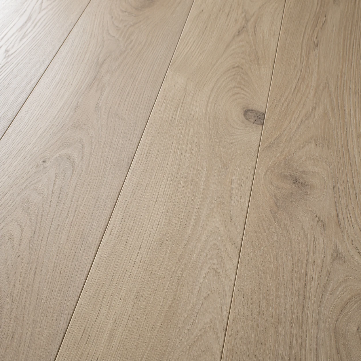 Pale wood grain